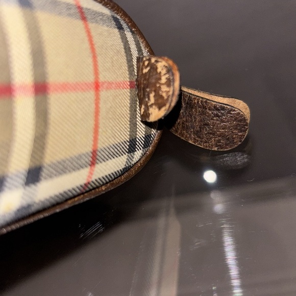 Burberry Vintage Nova Check Pouch Authentic - Picture 14 of 15